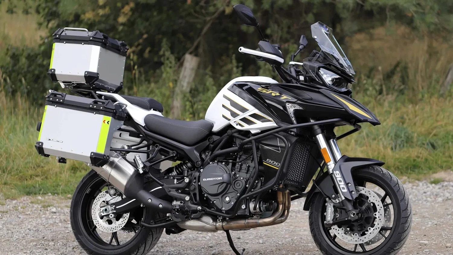 QJ Motor представляет новые модели SRT 900 S и SRT 900 SX